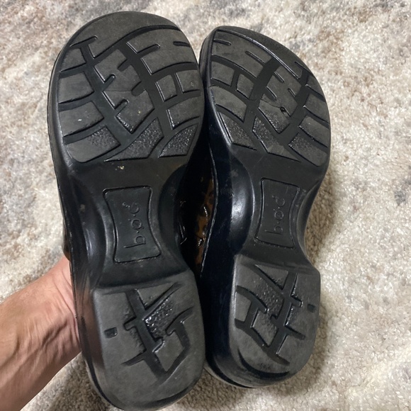 B.O.C born concept leopard print clogs womens shoes slip on brown and black 8 - Picture 5 of 5